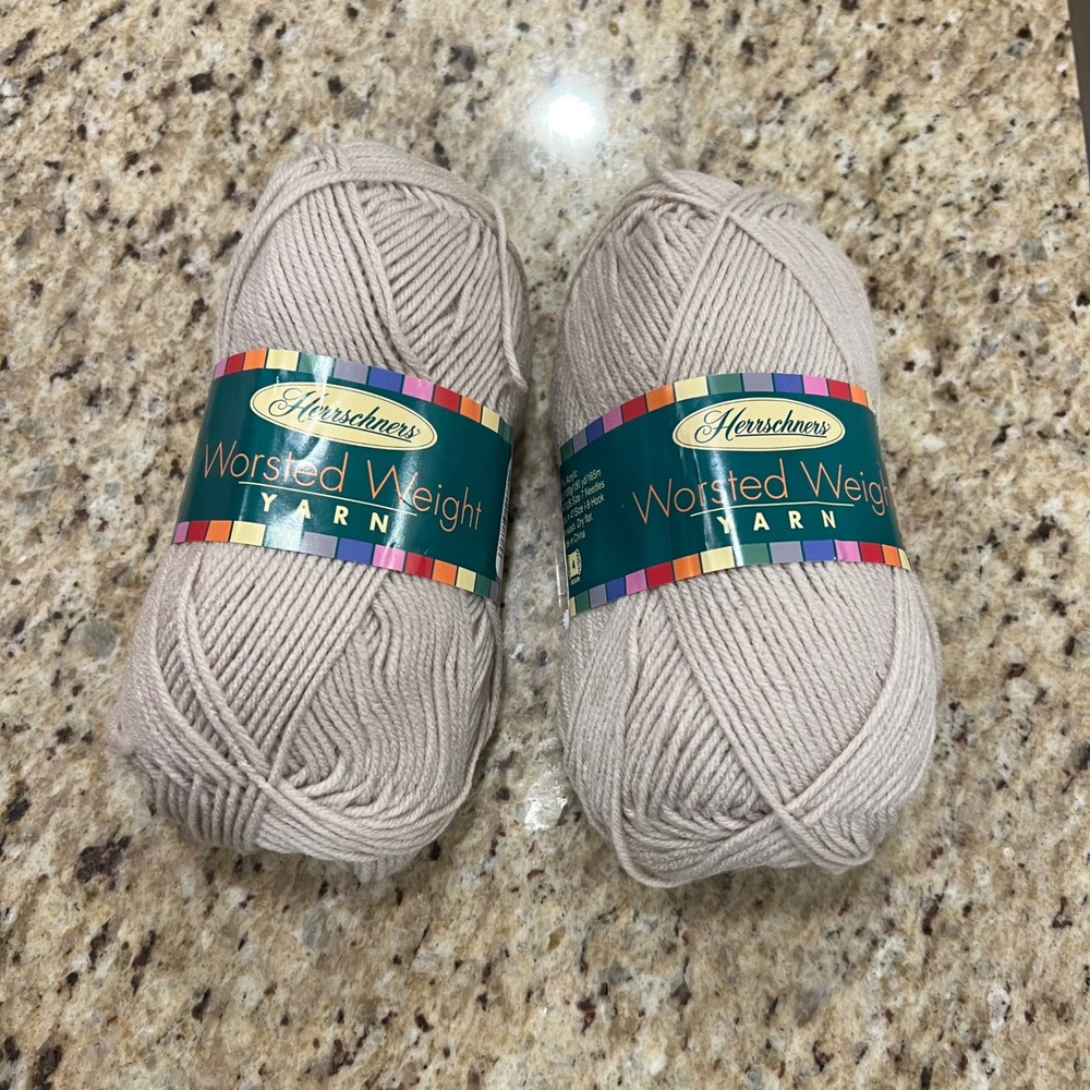 Herrschners Worsted Weight Yarn 2 Skeins Taupe 0086 100% Acrylic 180yd Each